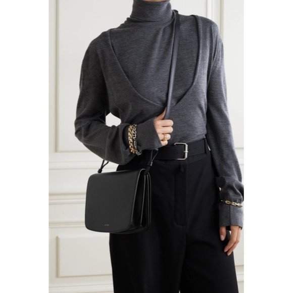 THE ROW Large Julien Black Leather Shoulder Bag - Picture 2 of 12